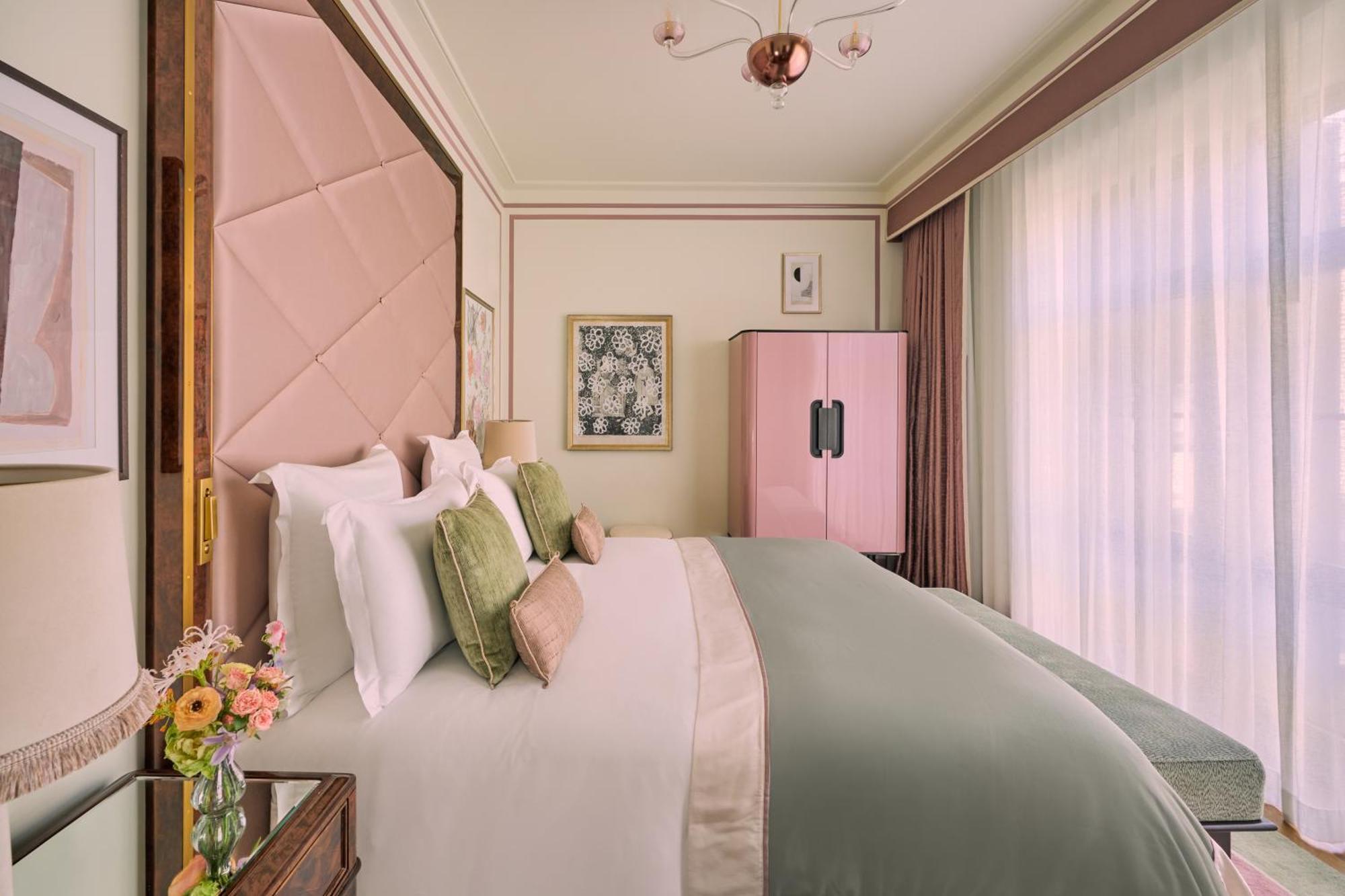 Hotel Barriere Fouquet'S New York Exterior photo