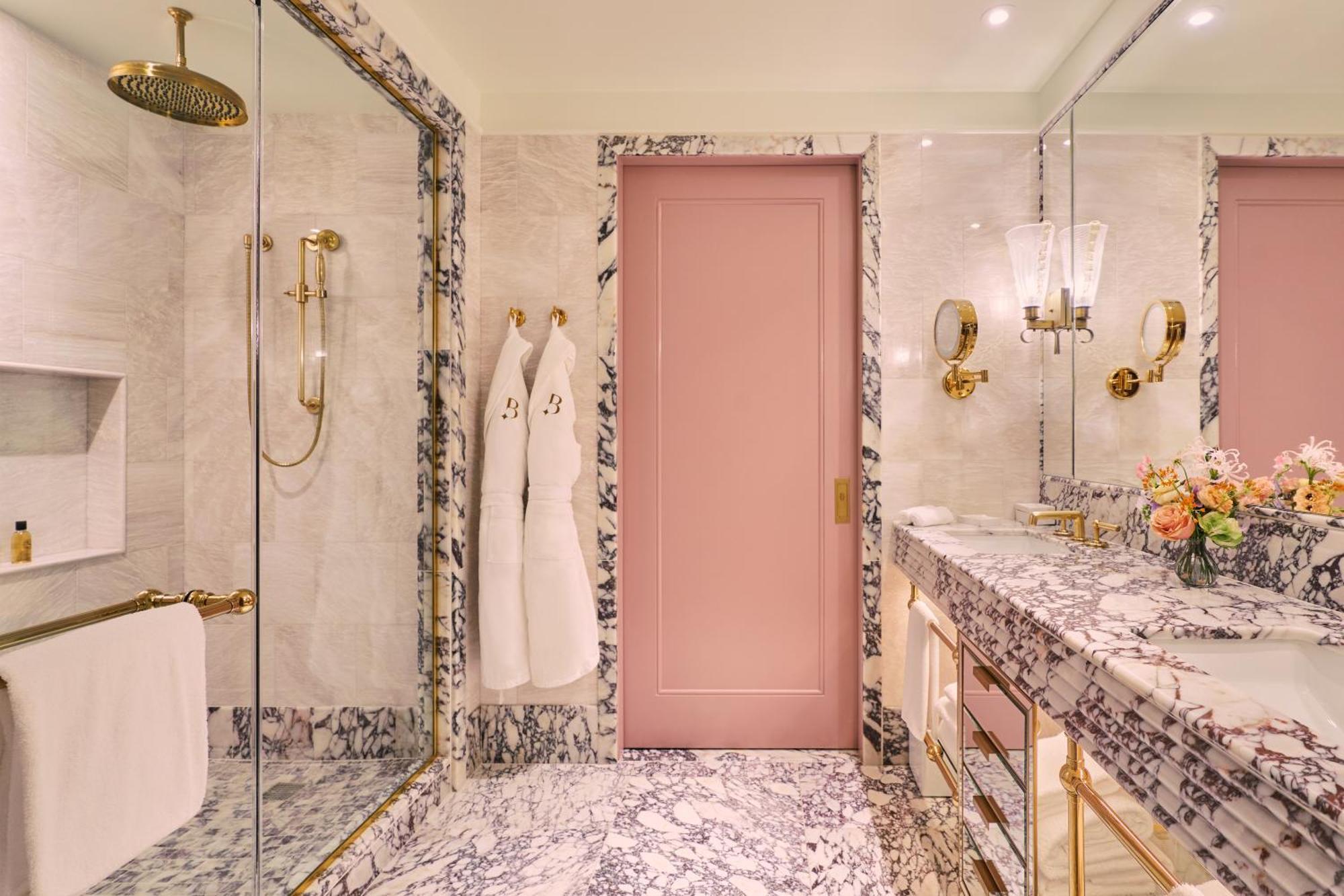 Hotel Barriere Fouquet'S New York Exterior photo
